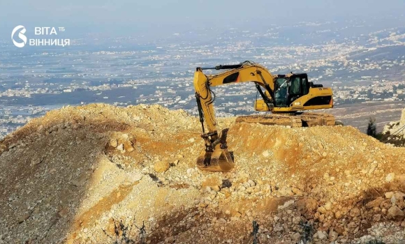 На кар'єрі в Писарівці 22 вересня лунатимуть вибухи підриватимуть граніт На кар'єрі в Писарівці 22 вересня лунатимуть вибухи підриватимуть граніт