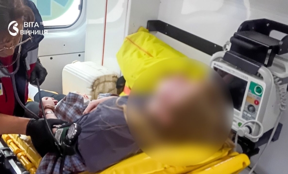 На трасі «Київ–Чоп» мікроавтобус збив дорожника з Вінниччини На трасі «Київ–Чоп» мікроавтобус збив дорожника з Вінниччини
