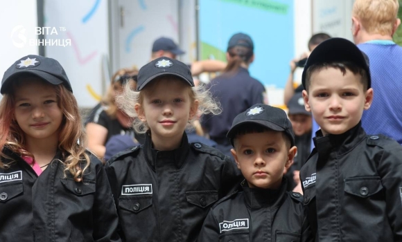 На Вінниччині запрацював перший мобільний клас безпеки для дітлахів На Вінниччині запрацював перший мобільний клас безпеки для дітлахів