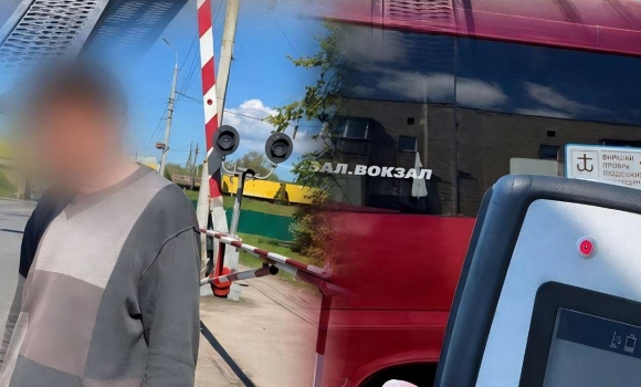 Пасажири були в небезпеці у Вінниці поліція зняла з рейсу п’яного водія маршрутки Пасажири були в небезпеці у Вінниці поліція зняла з рейсу п’яного водія маршрутки