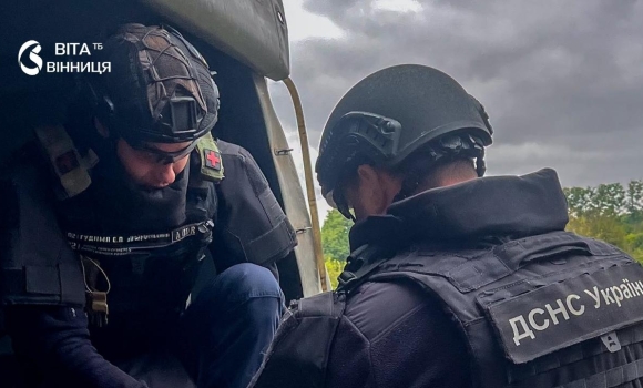 Під час господарських робіт на Вінниччині викопали снаряд часів Другої світової Під час господарських робіт на Вінниччині викопали снаряд часів Другої світової