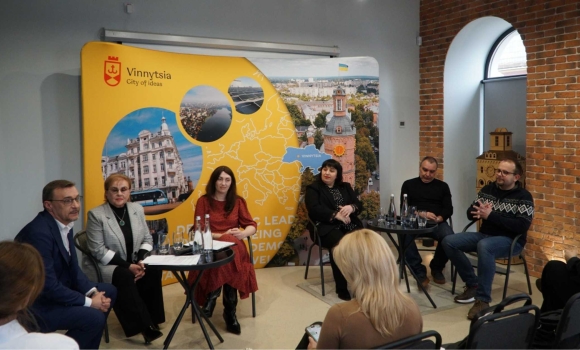 Плани на новий туристичний сезон 2026 обговорили у Вінниці Плани на новий туристичний сезон 2026 обговорили у Вінниці