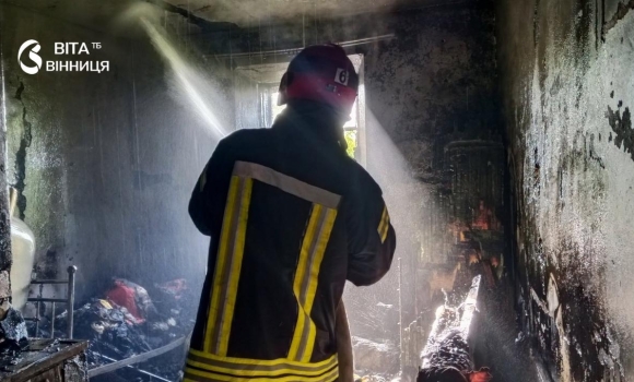 Пожежа в приватному будинку на Вінниччині забрала життя 59-річного чоловіка Пожежа в приватному будинку на Вінниччині забрала життя 59-річного чоловіка
