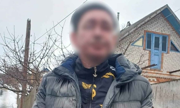 Рецидивіст продавав на Вінниччині наркотики «з рук у руки» Рецидивіст продавав на Вінниччині наркотики «з рук у руки»