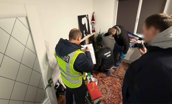 Шахраї з фальшивими посвідченнями силових структур пограбували вінницьких пенсіонерів Шахраї з фальшивими посвідченнями силових структур пограбували вінницьких пенсіонерів