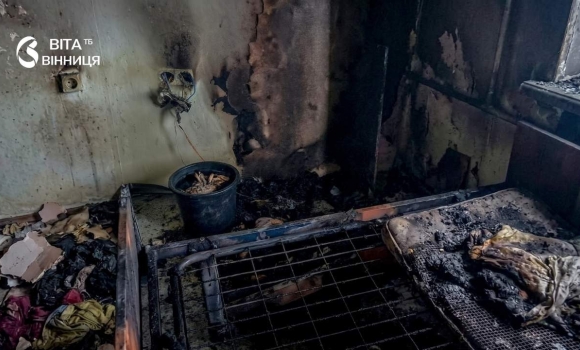 будівлі пансіонату у Вінниці після загоряння через куріння будівлі пансіонату у Вінниці після загоряння через куріння