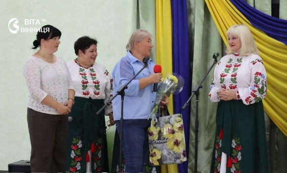Творчий вечір поетеси Антоніни Петрушкевич об'єднав дві громади Вінниччини Творчий вечір поетеси Антоніни Петрушкевич об'єднав дві громади Вінниччини