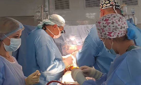 У Вінниці медики успішно виконали складну кардіохірургічну операцію