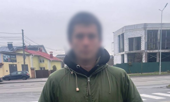 У Вінниці затримали 24-річного закладчика психотропів з Миколаєва У Вінниці затримали 24-річного закладчика психотропів з Миколаєва