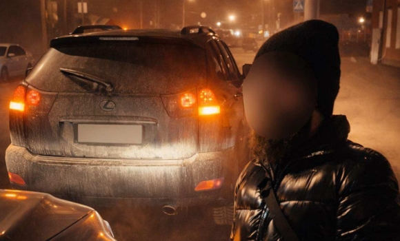 У Вінниці зупинили порушника, який кермував у стані сп'яніння У Вінниці зупинили порушника, який кермував у стані сп'яніння