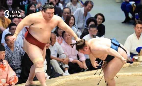 Вінничанин Данило Явгусишин здобув перемогу на турнірі Nagoya Basho, попри травму Вінничанин Данило Явгусишин здобув перемогу на турнірі Nagoya Basho, попри травму