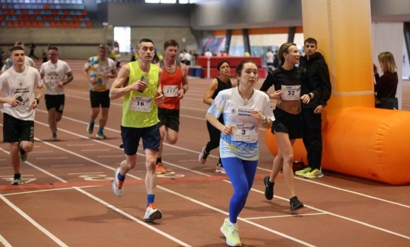 Вінницькі поліцейські долучилися до забігу на честь загиблих колег Вінницькі поліцейські долучилися до забігу на честь загиблих колег