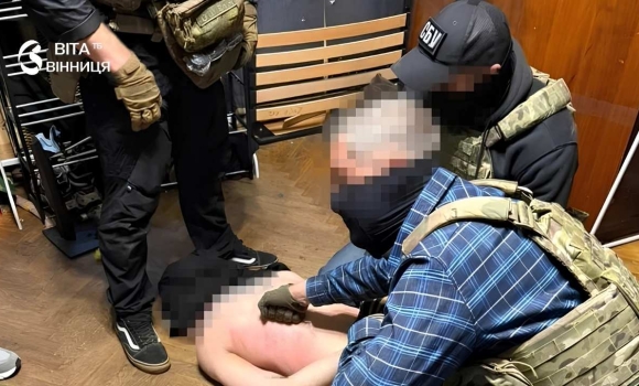 Закликав підривати правоохоронців у Києві затримали автора екстремістського каналу Закликав підривати правоохоронців у Києві затримали автора екстремістського каналу