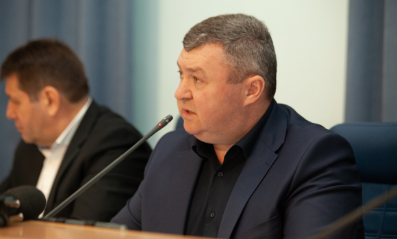 Зарплата – на ЗСУ голова Вінницької облради оприлюднив декларації про доходи