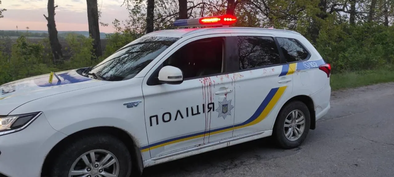 Невідомі вночі розстріляли поліцейських на Вінниччині 