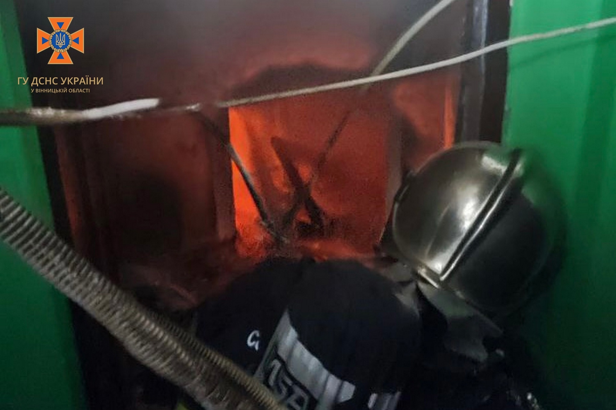 У Вінниці на вулиці Пирогова загорілась квартира постраждала пенсіонерка